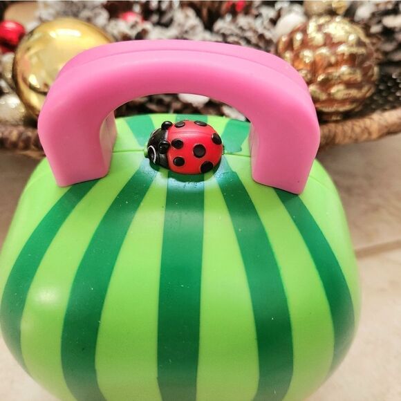 Cocomelon play lunch pail - Picture 9 of 14